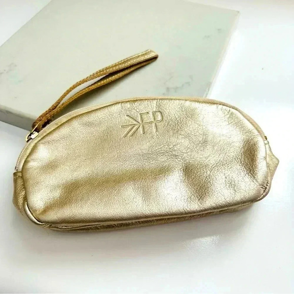 Freshly Picked Gold Metallic Cosmetic Pouch - Picture 1 of 4